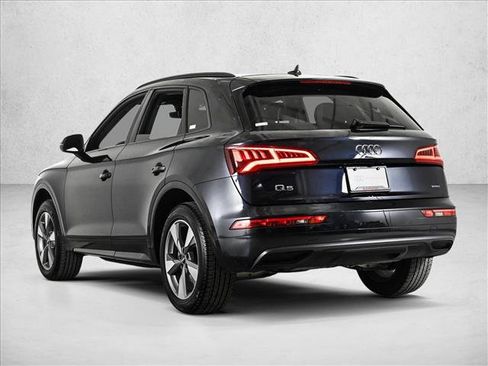 Used 2020 Audi Q5 Premium image 8
