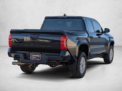 Certified 2024 Toyota Tacoma SR5 image 5