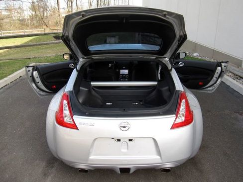 Used 2009 Nissan 370Z Coupe image 27