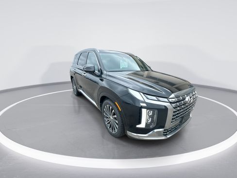 Used 2023 Hyundai Palisade Calligraphy AWD/4WD image 2