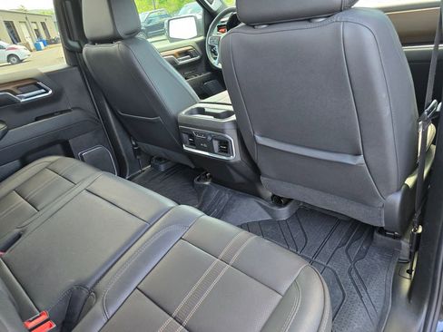 Certified 2023 Chevrolet Silverado 1500 High Country w/ High Country Premium Package AWD/4WD image 33
