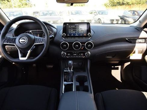 New 2025 Nissan Sentra SV image 8