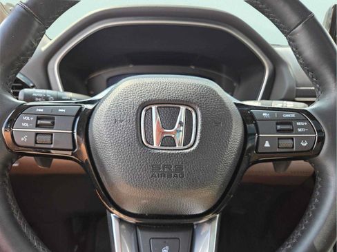 Used 2023 Honda Pilot Elite image 35