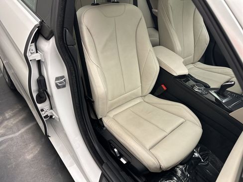 Used 2018 BMW 440i Gran Coupe xDrive image 9