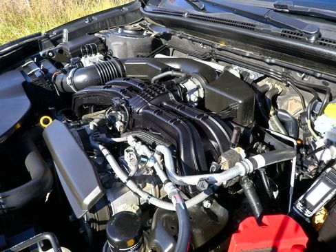 Used 2024 Subaru Legacy Premium image 27