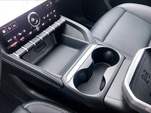 Used 2026 GMC Terrain Denali image 16