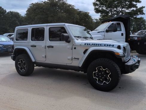 Used 2023 Jeep Wrangler Unlimited Rubicon 4xe w/ Steel Bumper Group AWD/4WD image 2