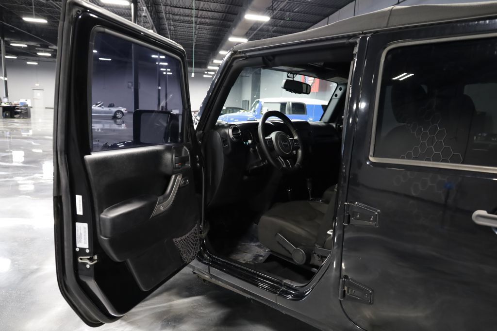 Used 2017 Jeep Wrangler Unlimited Sport w/ Quick Order Package 24S AWD/4WD image 9
