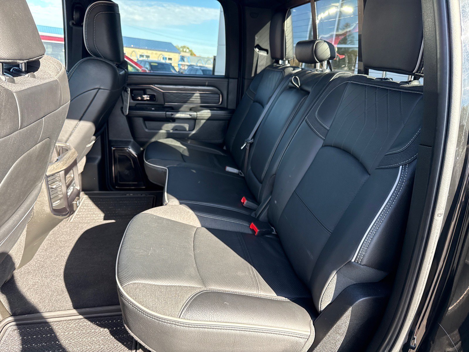 Used 2026 RAM 3500 Limited AWD/4WD image 22
