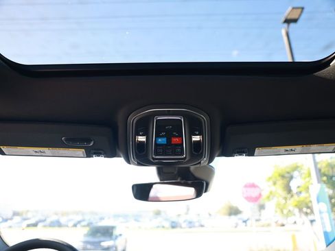 New 2025 Jeep Grand Cherokee L Overland image 26