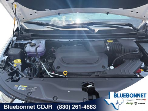 New 2026 Chrysler Pacifica Select FWD image 24