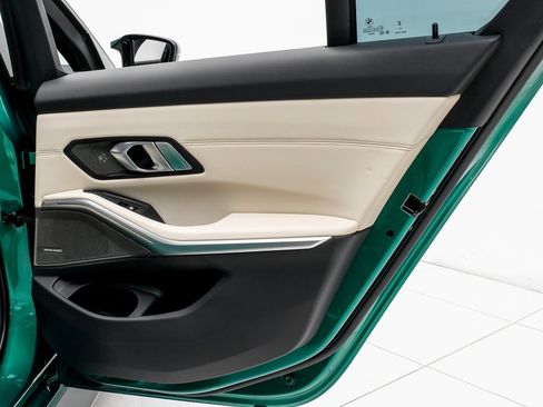 Used 2023 BMW M3 Competition image 41