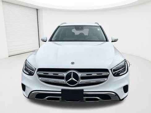 Used 2022 Mercedes-Benz GLC 300 4MATIC image 2