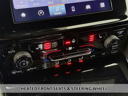 Used 2022 Jeep Grand Cherokee L Altitude image 7