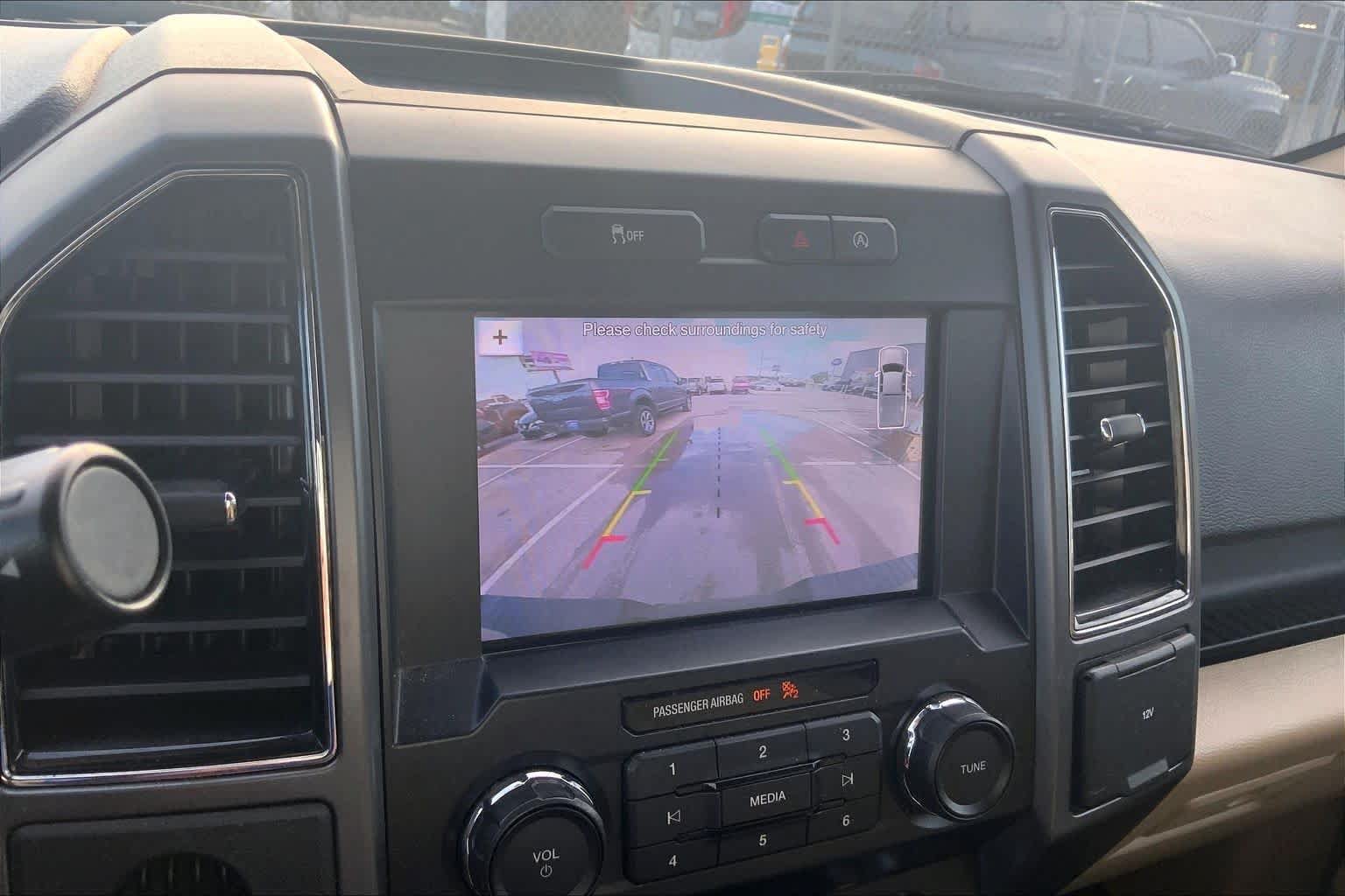 Used 2019 Ford F150 XLT w/ Trailer Tow Package RWD image 27