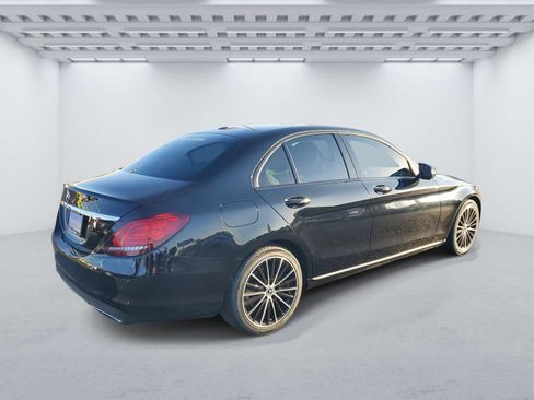 Used 2021 Mercedes-Benz C 300 Sedan w/ Premium Package image 4