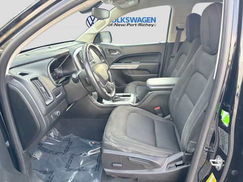 Used 2020 Chevrolet Colorado LT RWD image 23