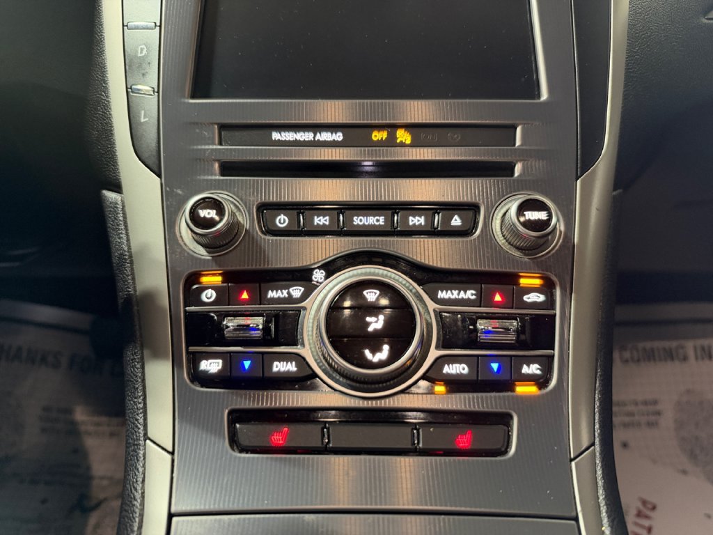 Used 2018 Lincoln MKZ Premiere FWD image 11