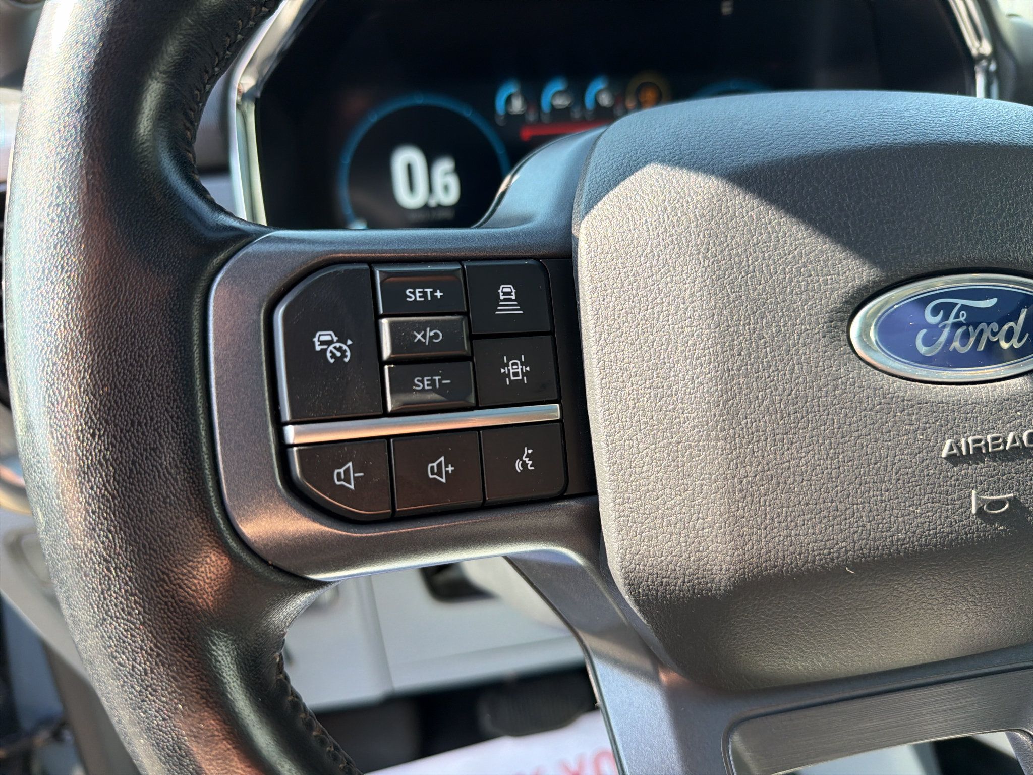 Used 2023 Ford F150 Lariat w/ Equipment Group 502A High AWD/4WD image 17