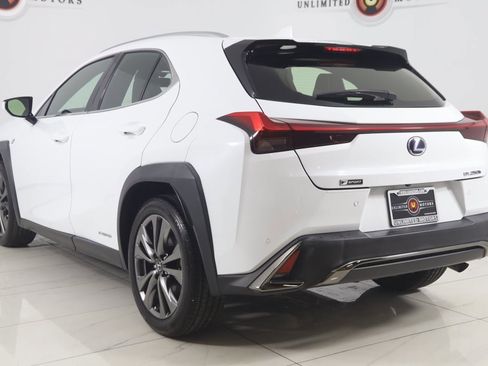 Used 2020 Lexus UX 250h F Sport image 4