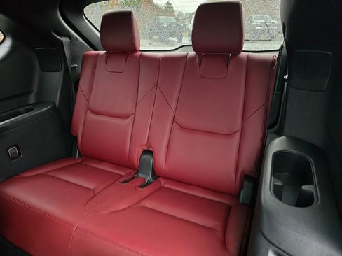 Used 2023 MAZDA CX-9 Carbon Edition image 11