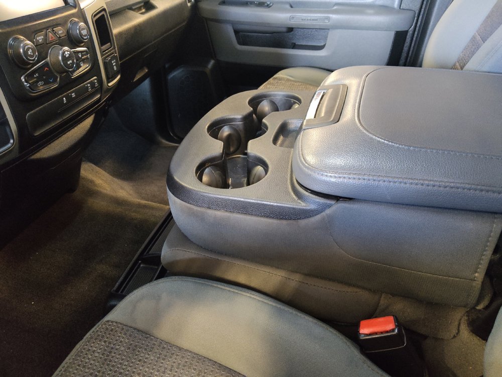 Used 2017 RAM 1500 Big Horn RWD image 26