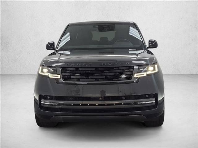 Certified 2025 Land Rover Range Rover SE AWD/4WD image 2