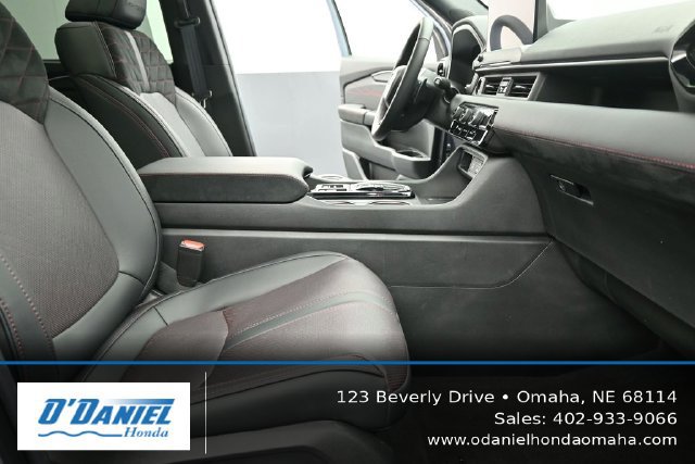 Used 2026 Honda Pilot Black Edition image 43