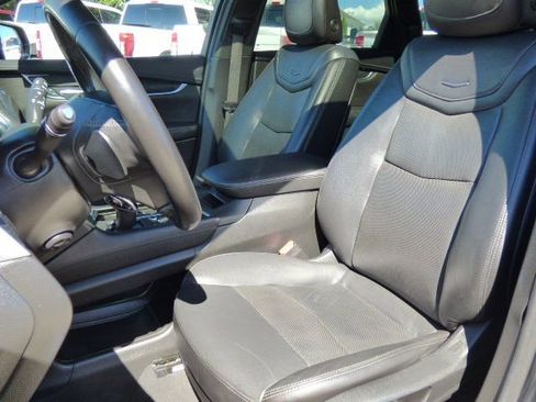 Used 2020 Cadillac XT5 Premium Luxury image 27