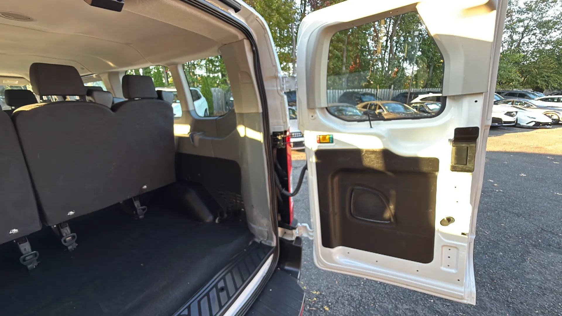 Used 2018 Ford Transit 350 XL RWD image 41