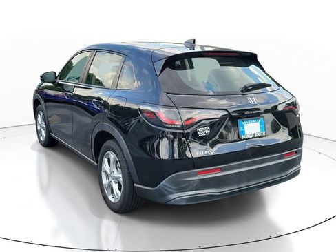Used 2023 Honda HR-V LX image 4