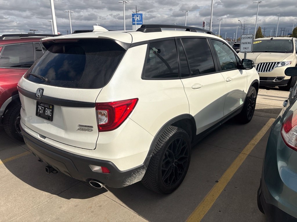 Used 2019 Honda Passport Touring image 3