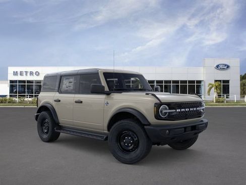 New 2026 Ford Bronco Outer Banks AWD/4WD image 7