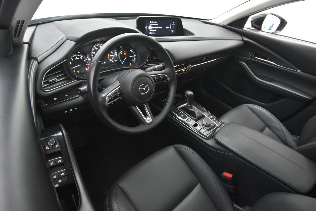 Certified 2025 MAZDA CX-30 AWD 2.5 S w/ Preferred Package image 30