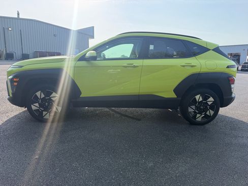 Used 2024 Hyundai Kona SEL AWD/4WD image 9