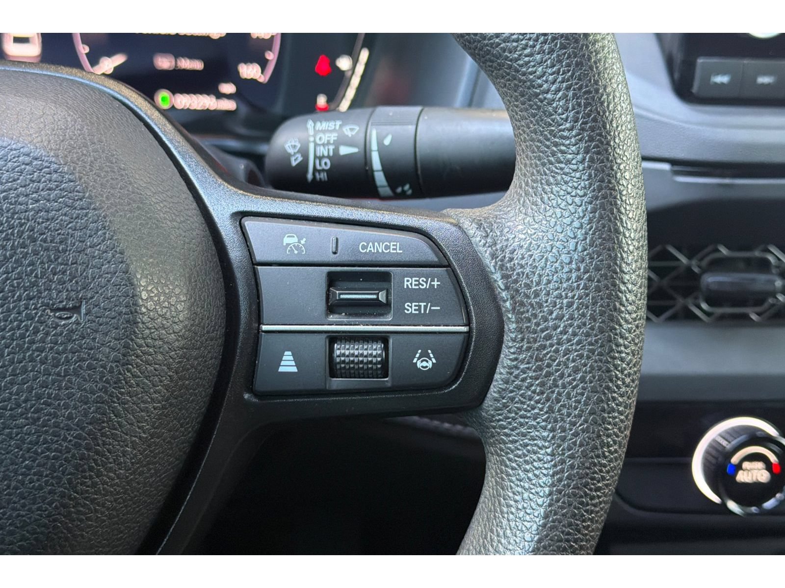 Used 2023 Honda Accord LX image 26