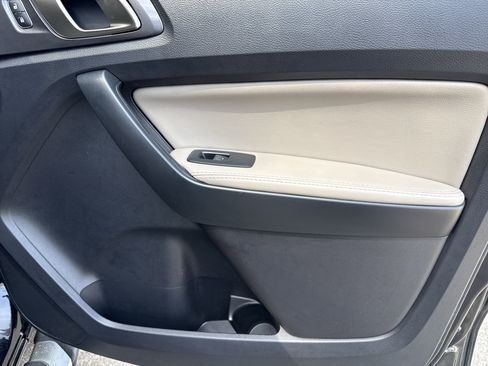 Used 2021 Ford Ranger Lariat w/ Equipment Group 501A High image 14