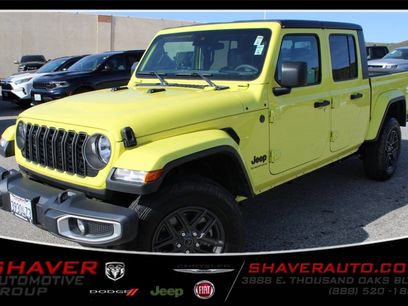 Used 2024 Jeep Gladiator Sport