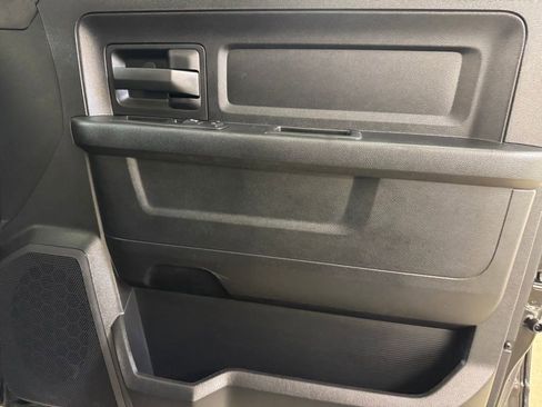 Used 2015 RAM 2500 Tradesman w/ Chrome Appearance Group image 26