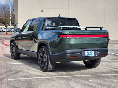 Used 2025 Rivian R1T Adventure image 5