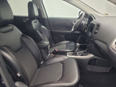 Used 2019 Jeep Compass Latitude w/ Popular Equipment Group image 21