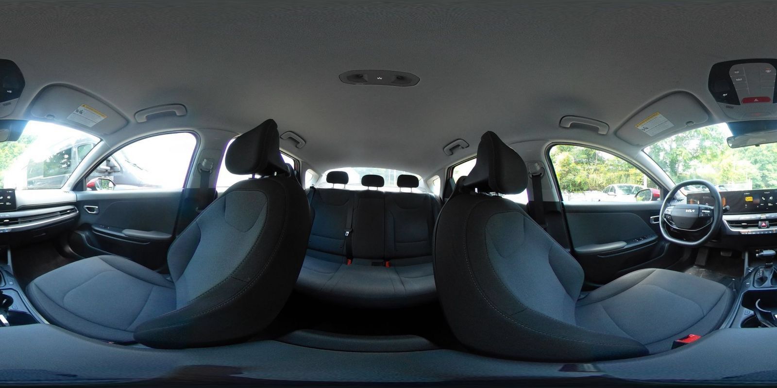 Used 2025 Kia K4 FWD image 41