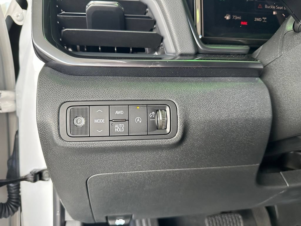 New 2027 GMC Terrain AT4 w/ Convenience Package III AWD/4WD image 18