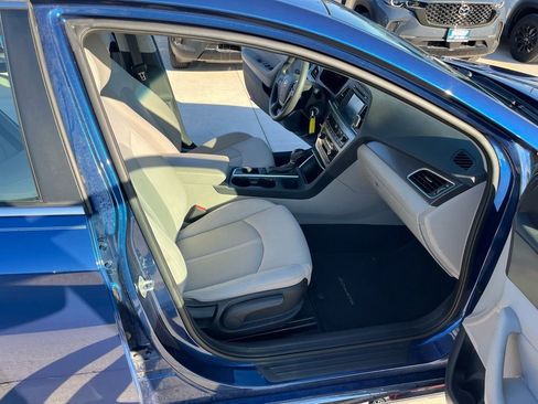 Used 2016 Hyundai Sonata Sport w/ Cargo Package image 15