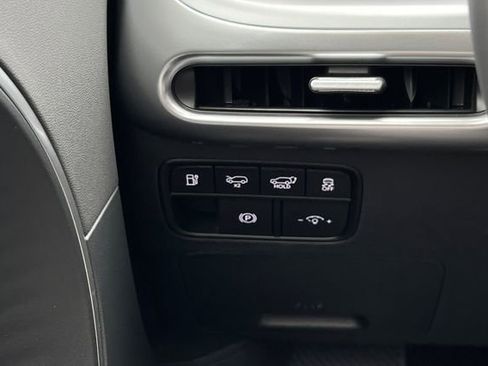 Certified 2026 Hyundai Ioniq 9 S image 39