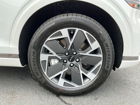 Used 2026 Genesis Electrified GV70 image 50