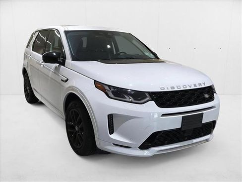 Used 2024 Land Rover Discovery Sport S image 3