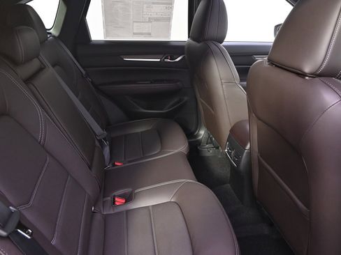 New 2025 MAZDA CX-5 Signature image 18