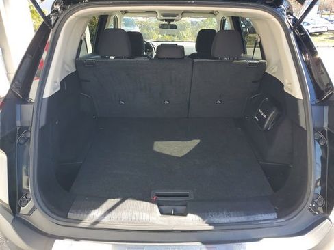 Used 2023 Nissan Rogue SV image 6