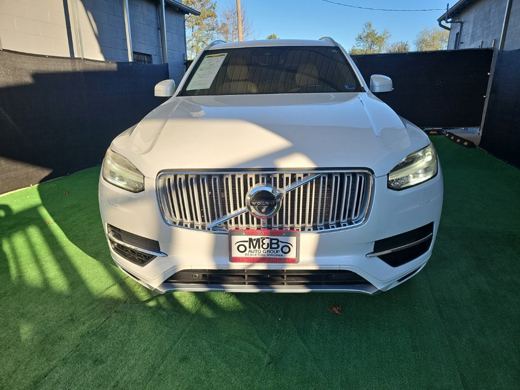 Used 2017 Volvo XC90 T8 Inscription w/ Vision Package AWD/4WD image 9